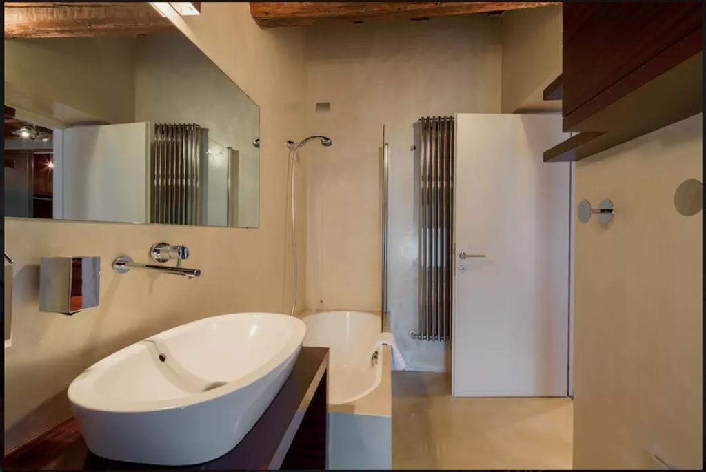 Porta Vittoria Apartment Verona Buitenkant foto