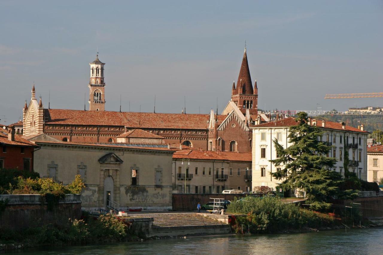 Porta Vittoria Apartment Verona Buitenkant foto